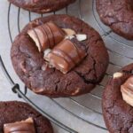 What Makes Kinder Bueno Cookies Different From Classic Cookies?